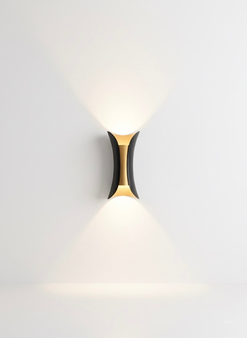 Cylinder wall light ￼