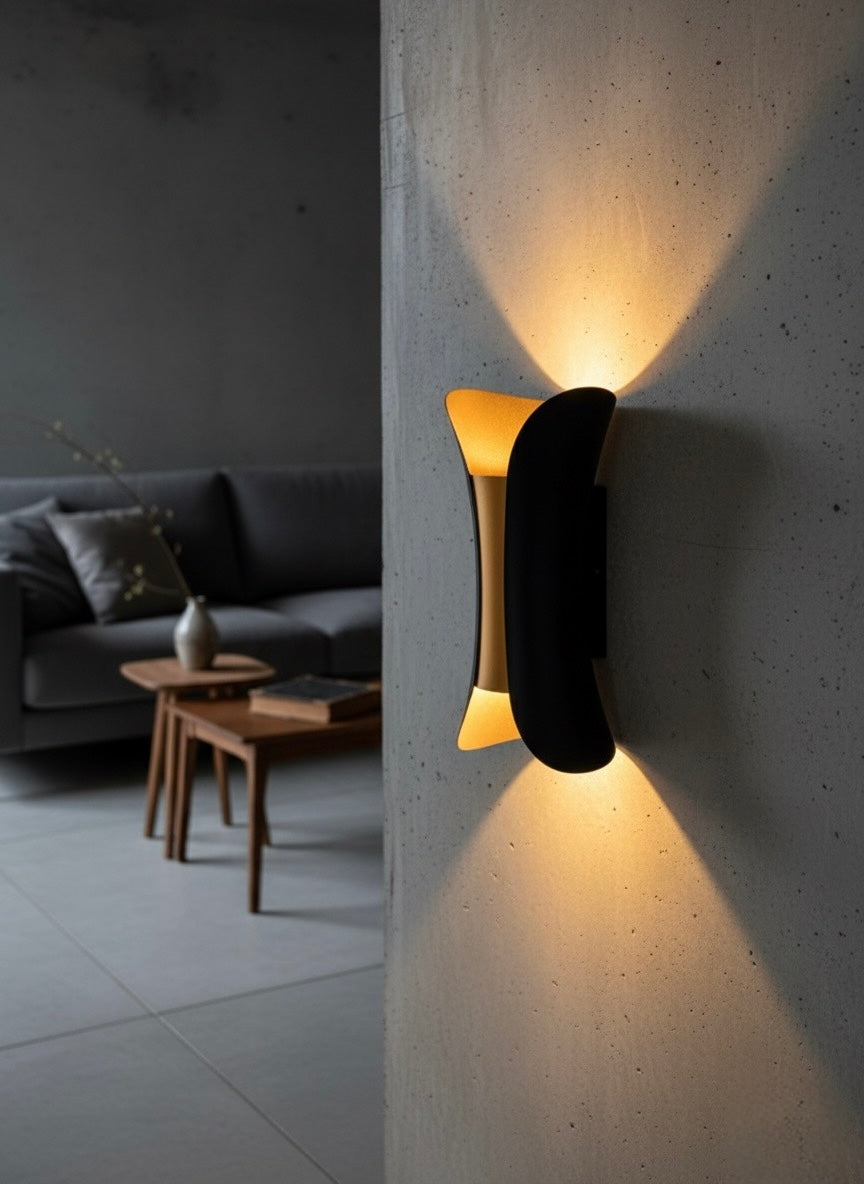 Cylinder wall light ￼